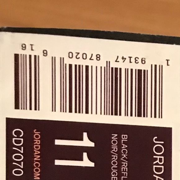 Jordan Mars 270 - brand new in box SIZE 11 Authenticated - Picture 7 of 7